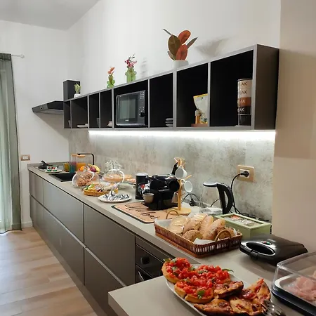 Agape Charme Бари